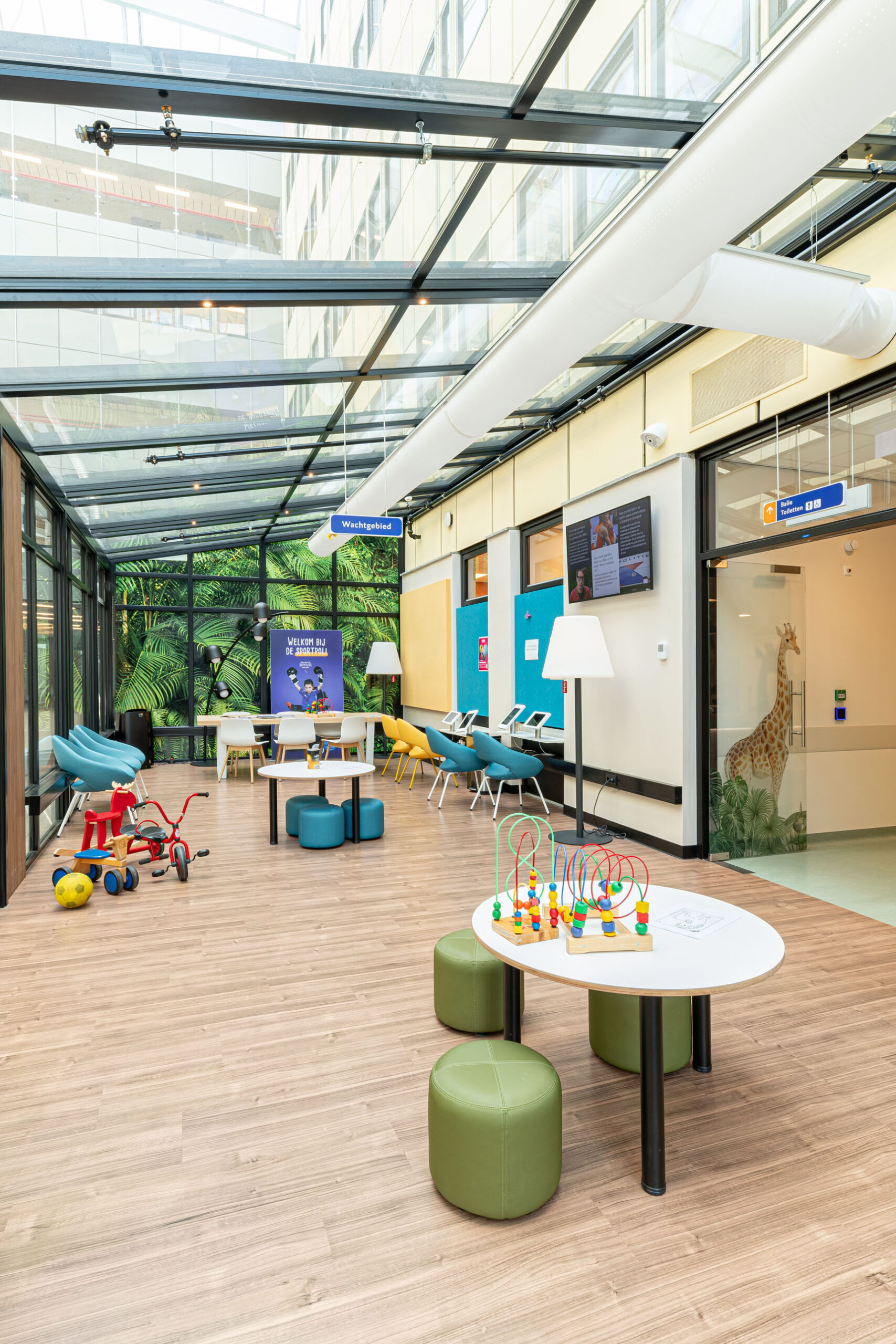 AG architecten UMCG cancer center Groningen werkplek