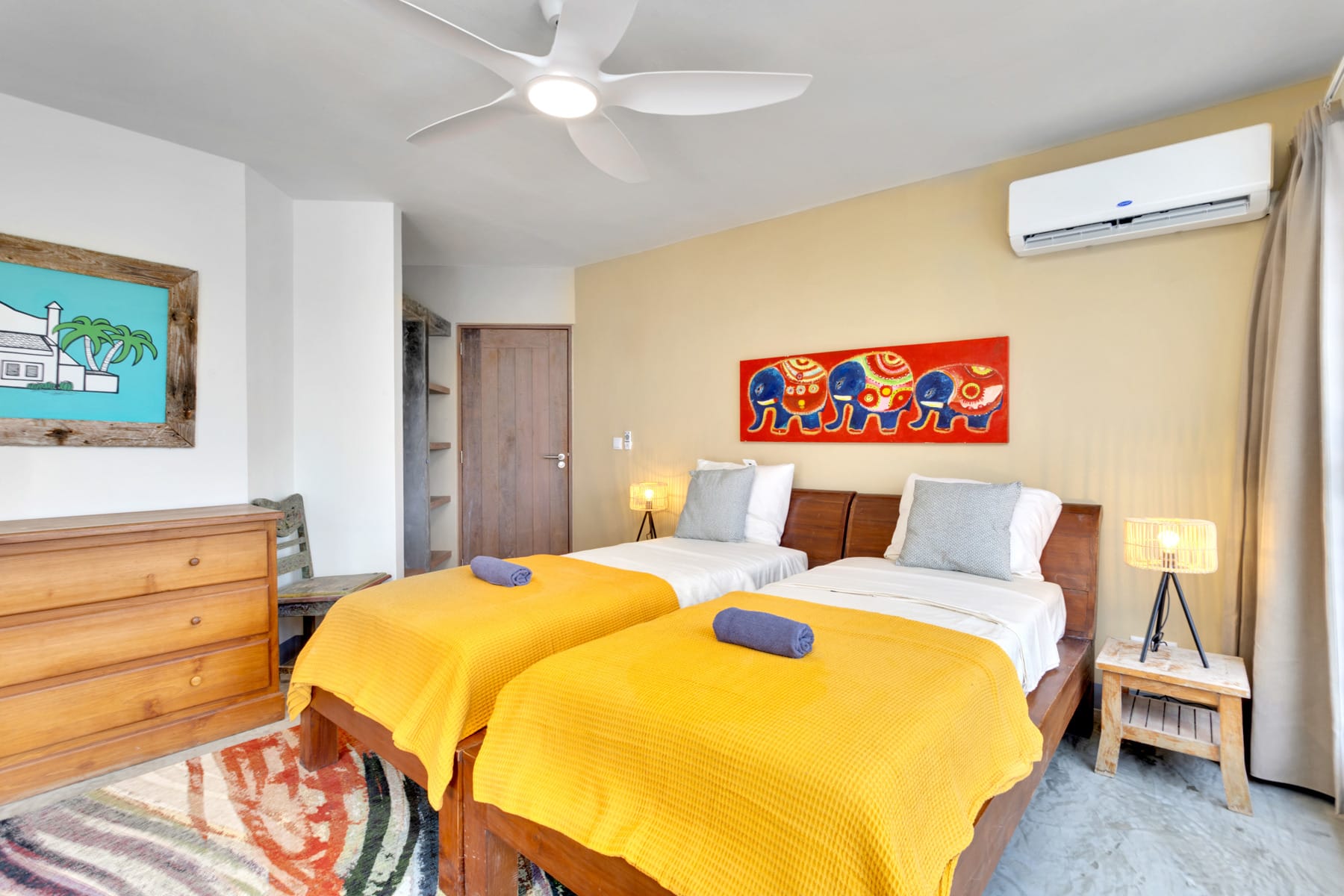 AG architecten moderne rietgedekte villa Heemskerk Voorkant-