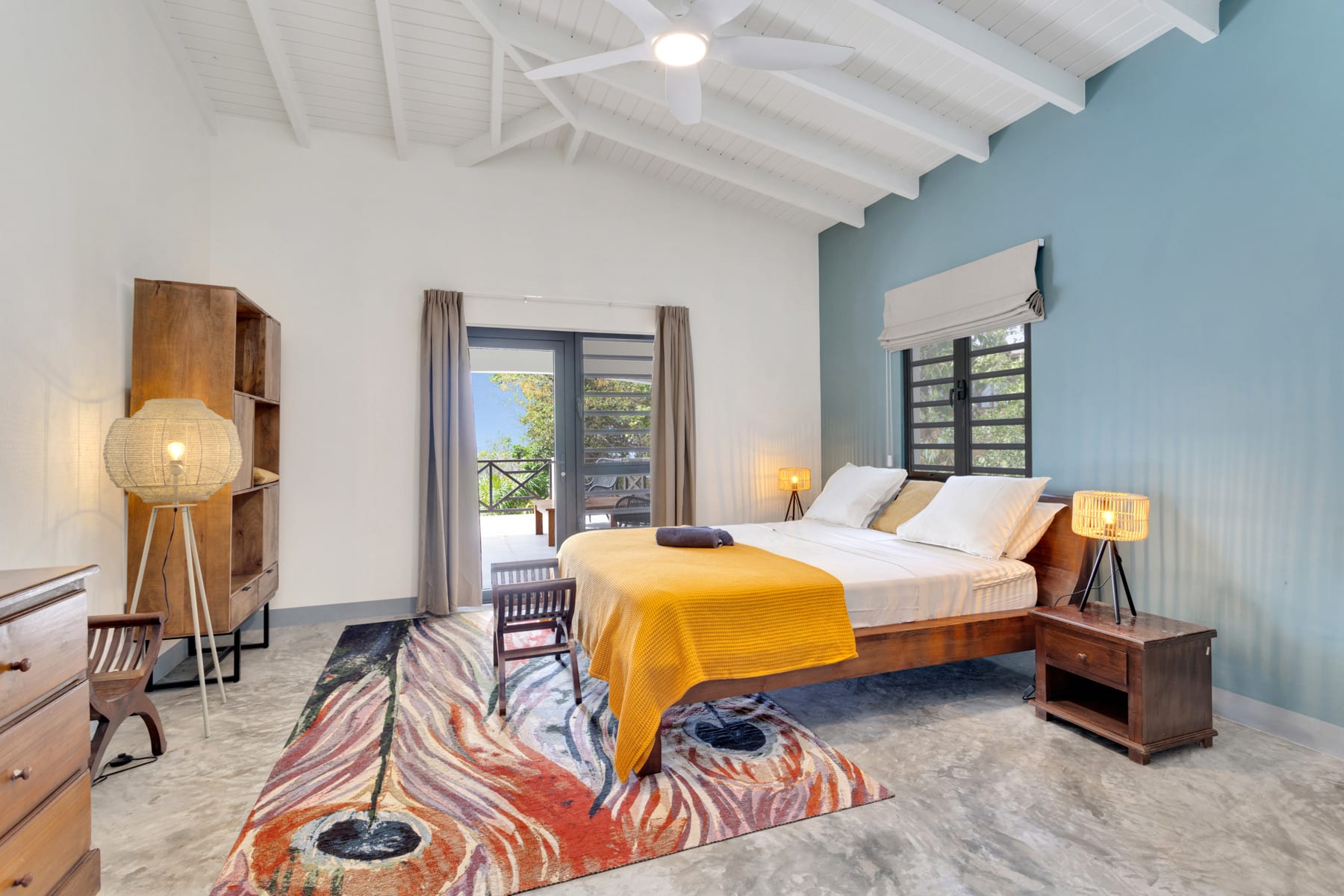 AG architecten moderne rietgedekte villa Heemskerk Detail kolom zijkant