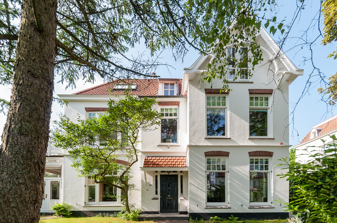 AG architecten verbouwing 01-Zuiderstationsweg, voorgevel AG architecten Villa Duin Bloemendaal Voorkant