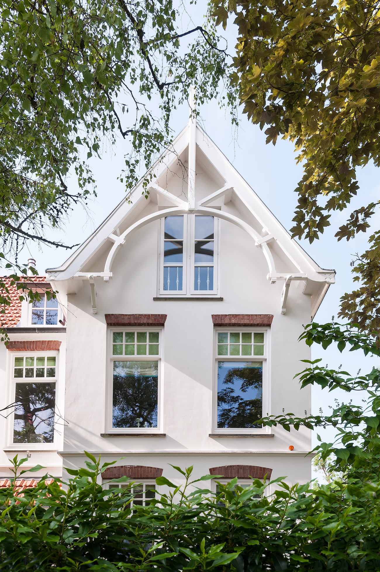 AG architecten moderne rietgedekte villa Heemskerk Woonkeuken