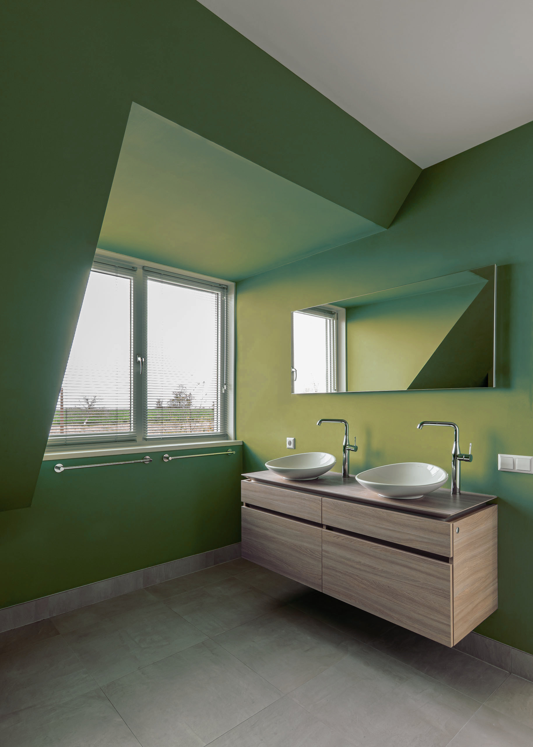 AG architecten moderne rietgedekte villa Heemskerk Detail kolom zijkant